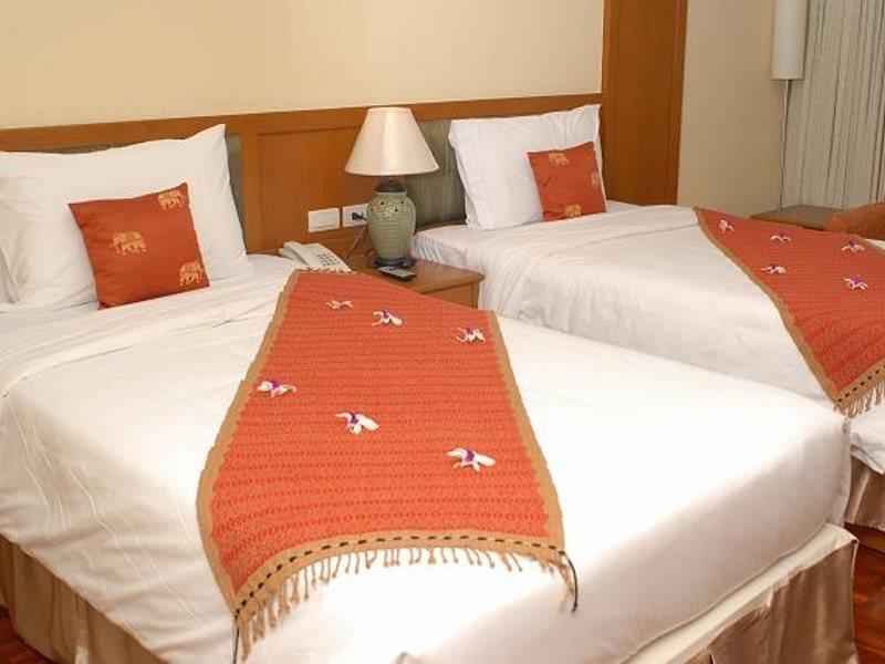 Chakungrao Riverview Hotel Kamphaeng Phet Exterior photo