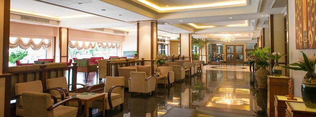 Chakungrao Riverview Hotel Kamphaeng Phet Exterior photo