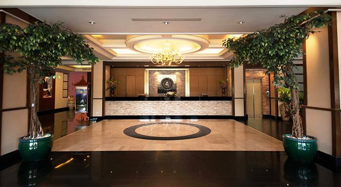 Chakungrao Riverview Hotel Kamphaeng Phet Exterior photo